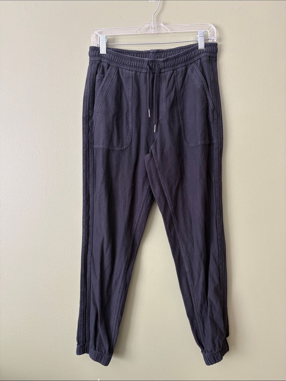 Athleta Black Fallaron Drawstring Joggers Sz 4 - Picture 3 of 5